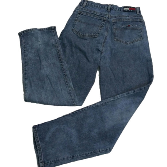𝅺TOMMY Hilfiger Vintage Blue Medium Wash High Rise Straight Leg Denim Jean - Picture 1 of 8